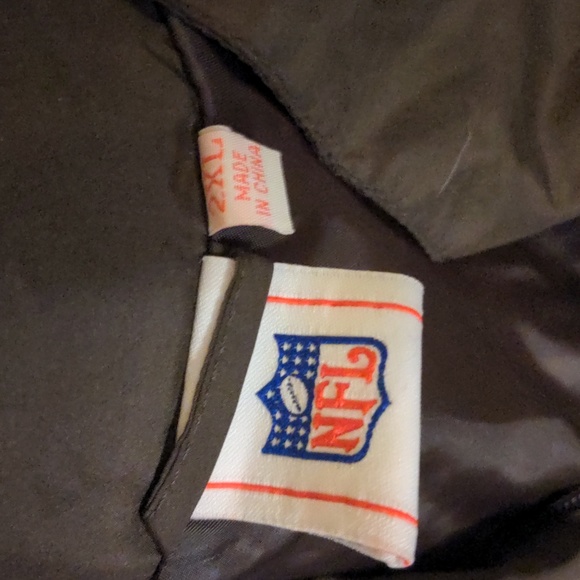 Vintage 1990s Cleveland Brown NFL Windbreaker Jacket Sports Embroidered 2XL Zip - Picture 4 of 10